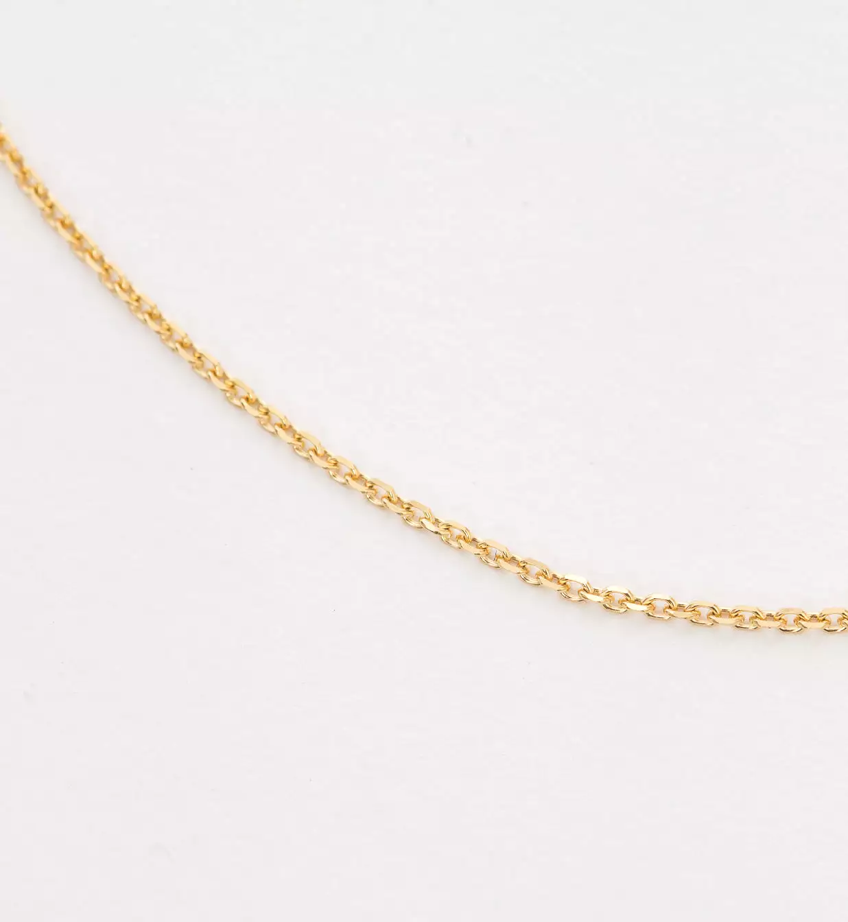 Diamond-Cut Cable Chain