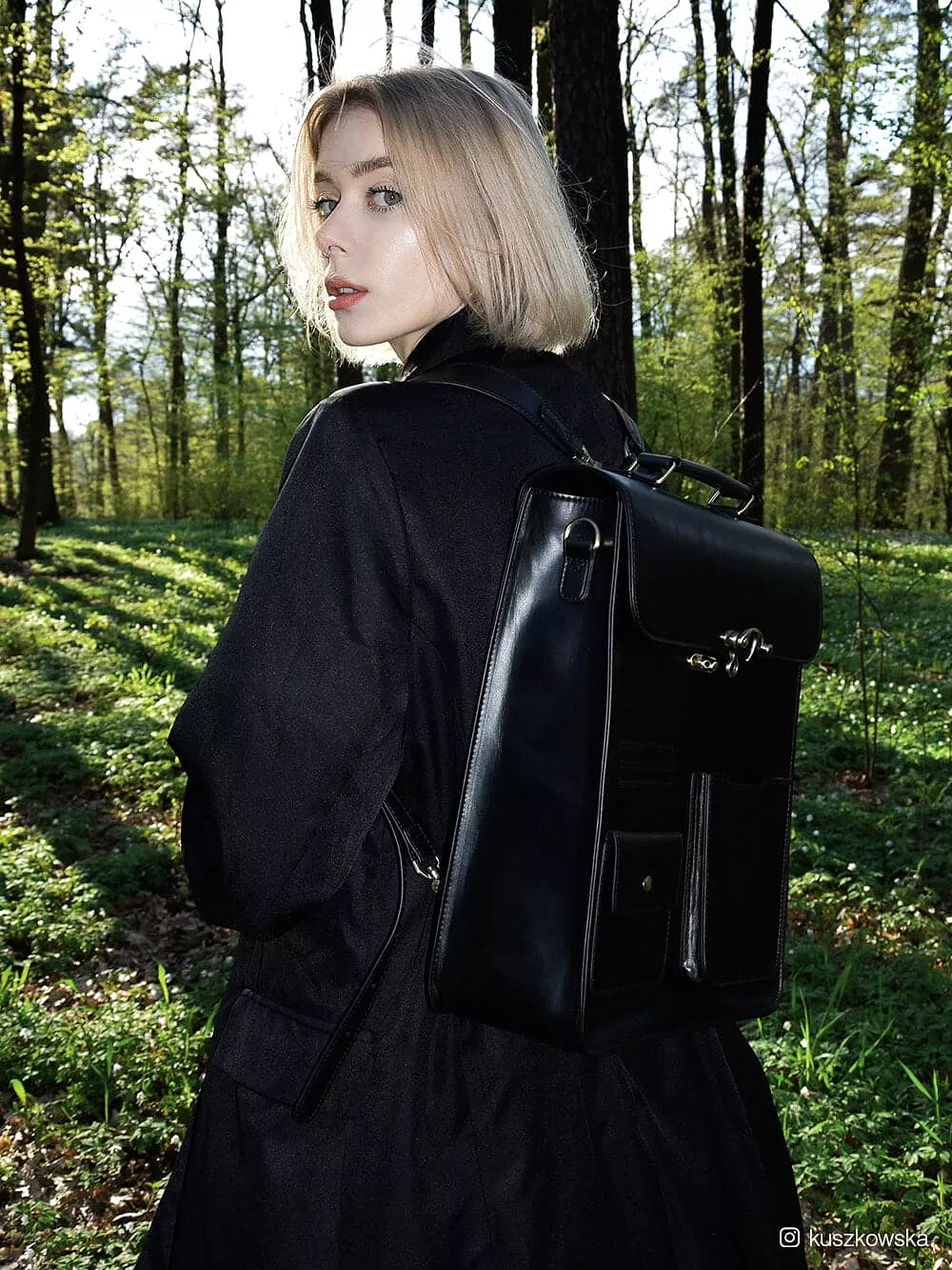 DUSK - Women's Vintage Backpack