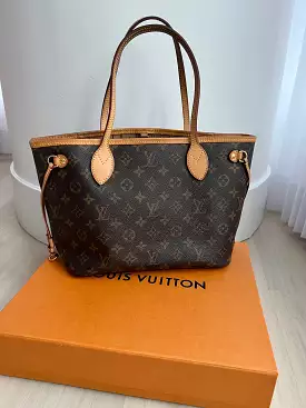 Louis Vuitton Neverfull bag