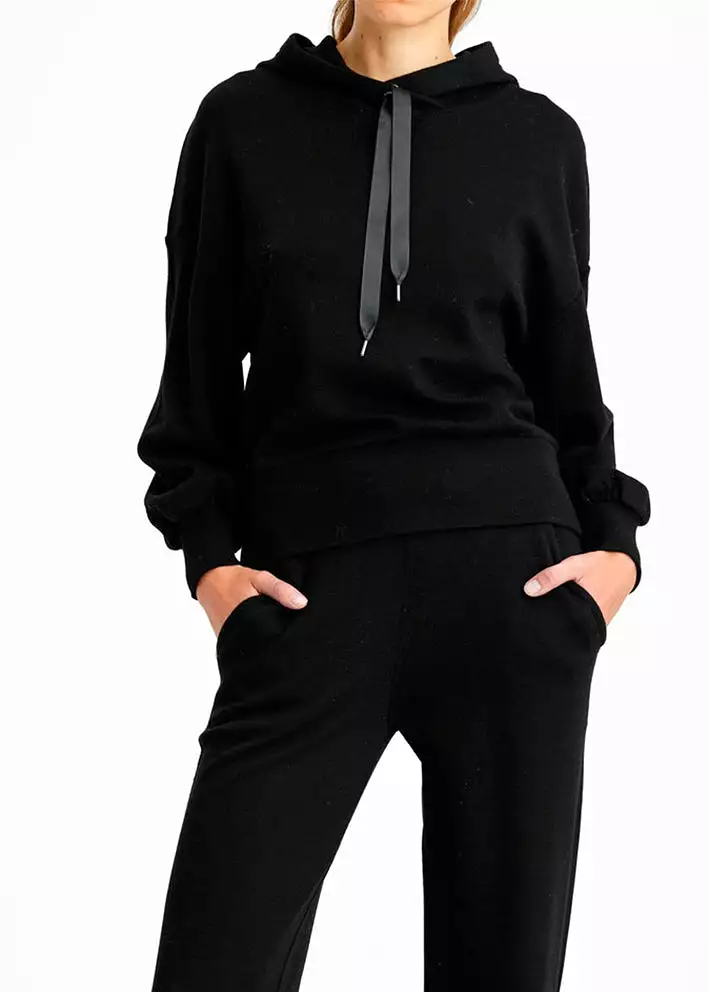 We Norwegians Tind Hoodie Women - Black