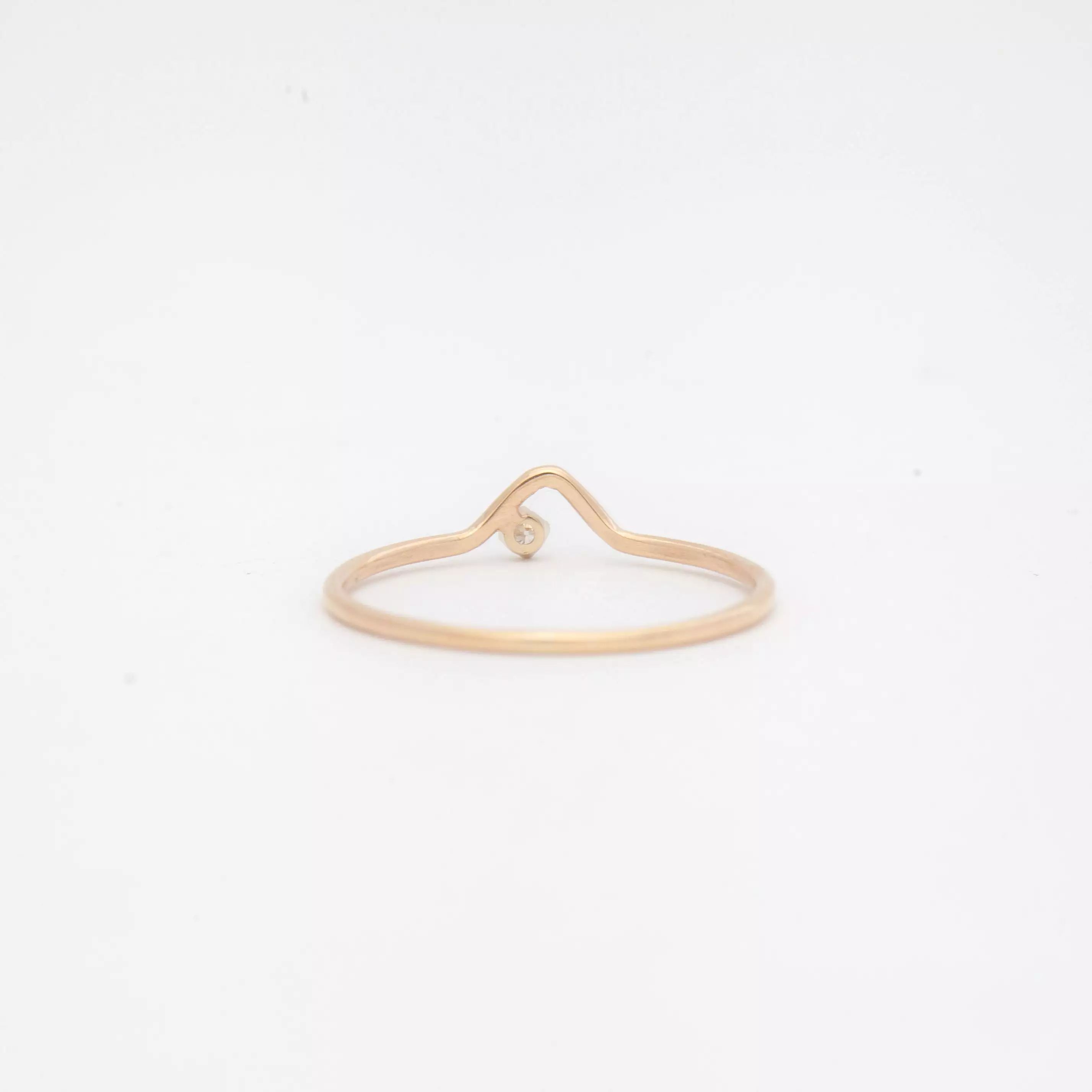 White Diamond Triangle Lineage Ring